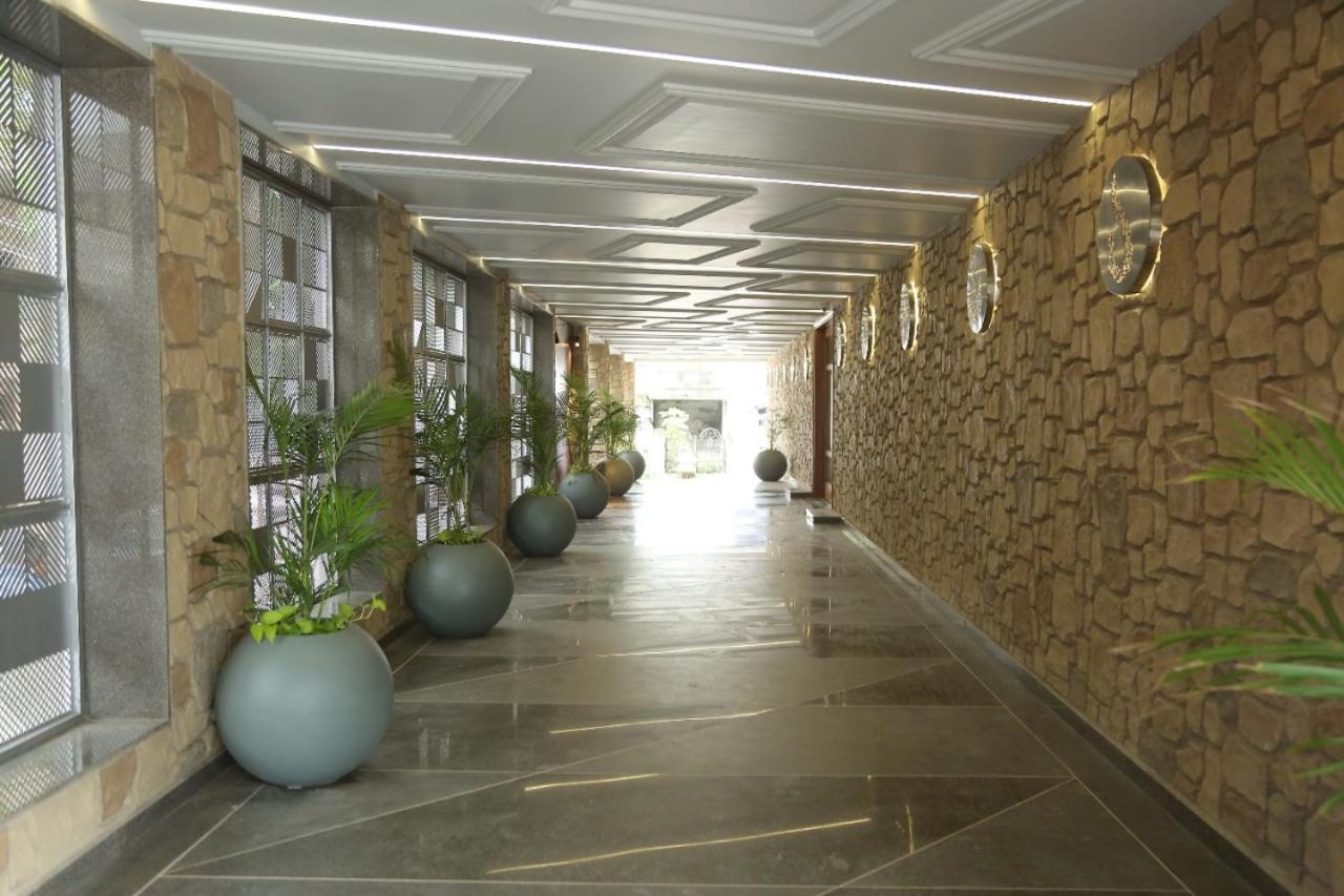 Hotel Bmd The Grand Bhīlwāra Zewnętrze zdjęcie