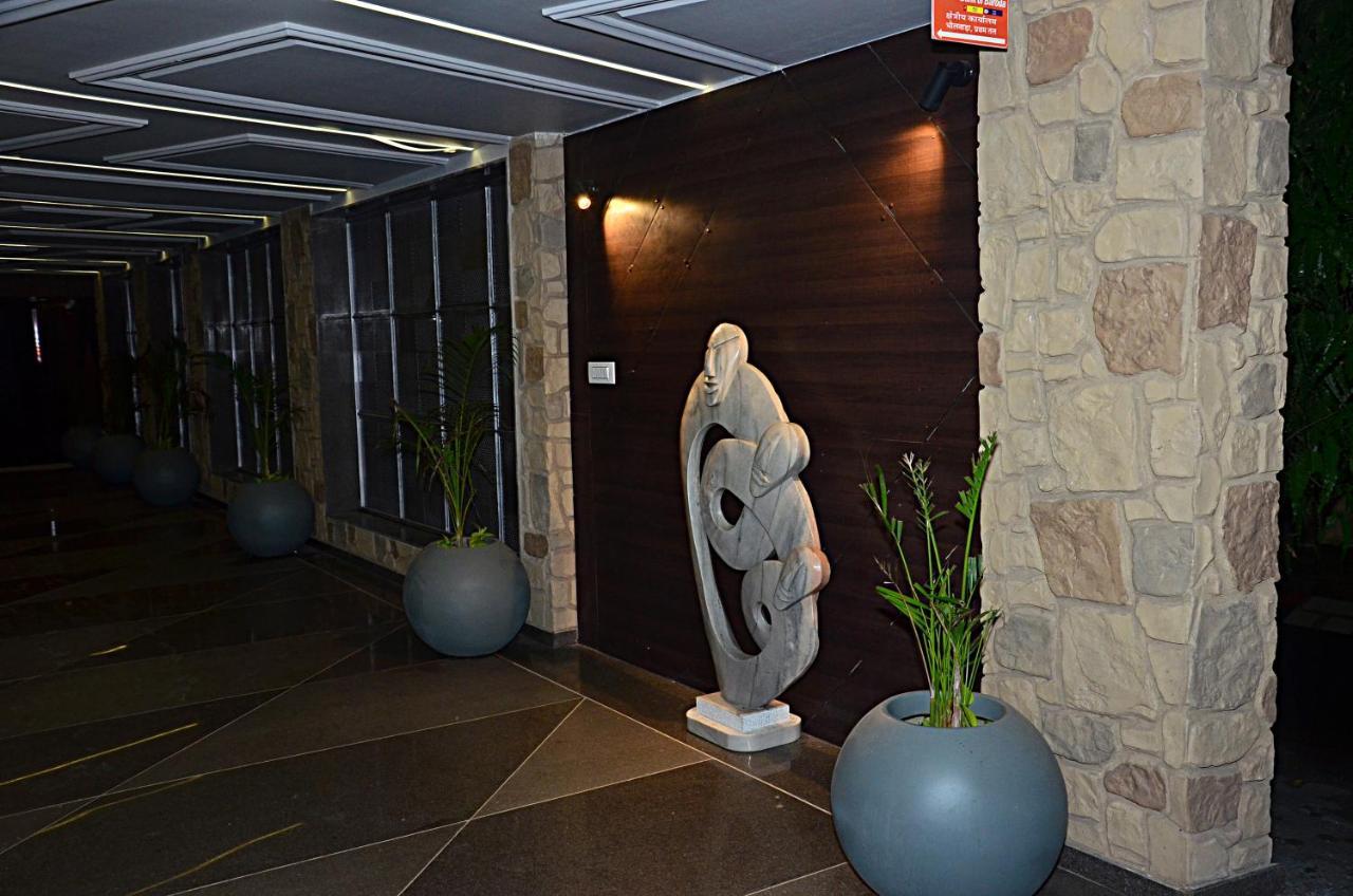 Hotel Bmd The Grand Bhīlwāra Zewnętrze zdjęcie